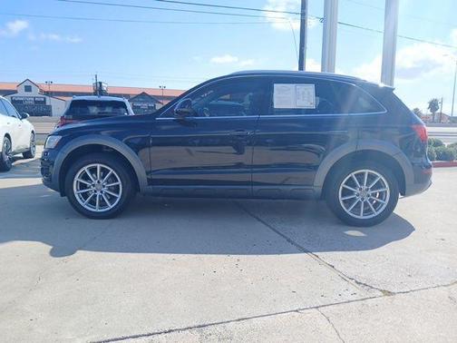 2017 Audi Q5 2.0T Premium Plus