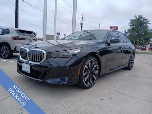 Black Sapphire Metallic 2026 BMW 530 530i
