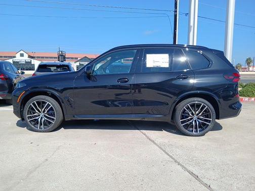 Black Sapphire Metallic 2026 BMW X5 sDrive40i