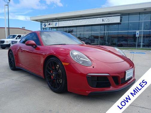 2018 Porsche 911 Carrera GTS