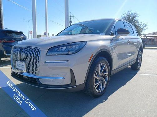 2023 Lincoln Corsair Standard