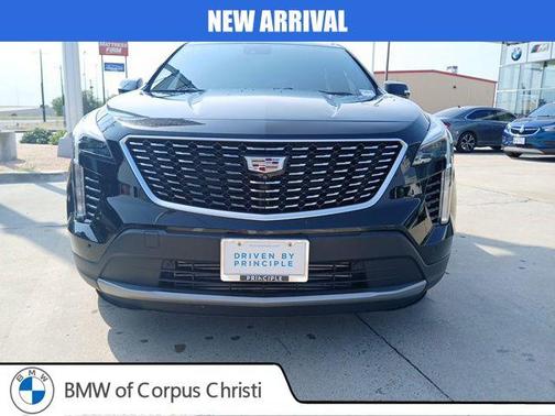 Stellar Black Metallic 2023 Cadillac XT4 Premium Luxury