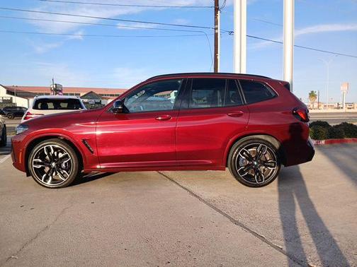 2023 BMW X3 M40i