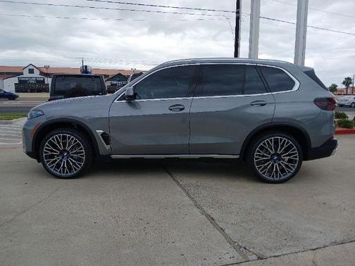 2025 BMW X5 sDrive40i