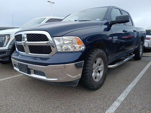 Patriot Blue Pearlcoat 2020 RAM 1500 Classic SLT