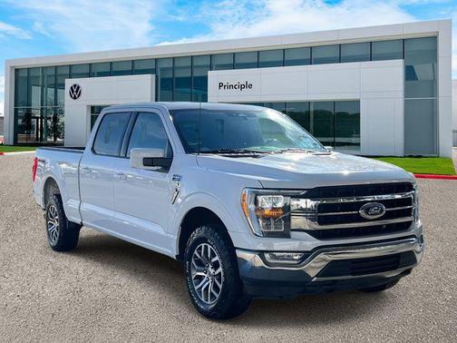 Oxford White 2022 Ford F-150 Lariat
