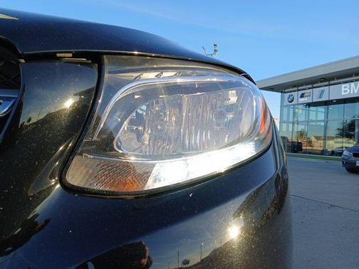 2018 Mercedes-Benz GLC 300 Base