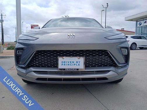 Moonstone Gray Metallic 2025 Buick Envista Avenir FWD