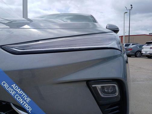 Moonstone Gray Metallic 2025 Buick Envista Avenir FWD
