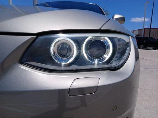2011 BMW 335 335i