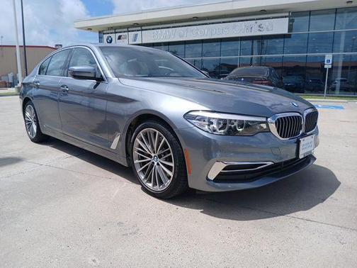 2019 BMW 530 530i