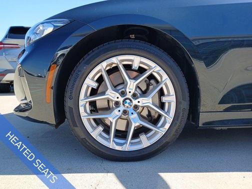 2025 BMW 330 i xDrive