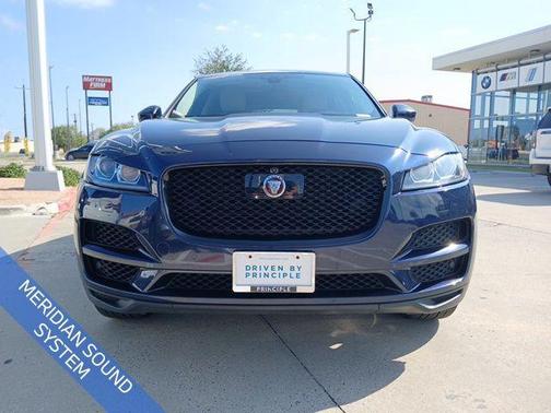 2019 Jaguar F-PACE 30t Prestige