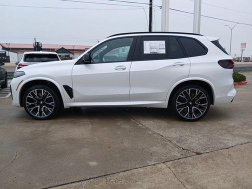 2026 BMW X5 M Base