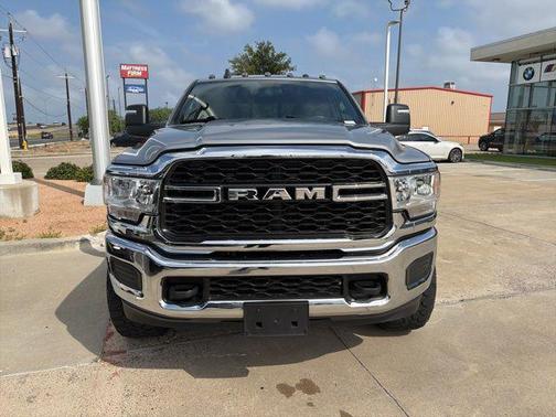 Billet Silver Metallic Clearcoat 2024 RAM 2500 Tradesman Crew Cab 4x4 6'4' Box