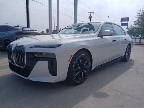 2025 BMW i7 eDrive50