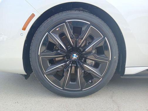 2025 BMW i7 eDrive50