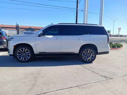 2021 Cadillac Escalade Sport