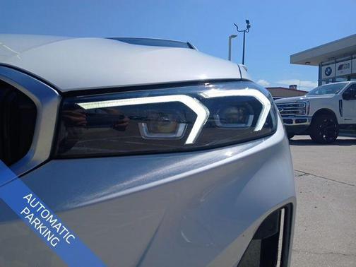 2024 BMW 330 330i