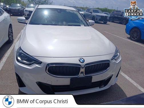 Mineral White Metallic 2024 BMW 230 230i