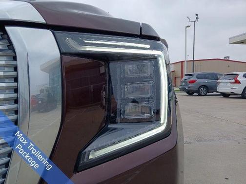 Redwood Metallic 2022 GMC Yukon Denali