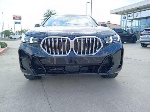2026 BMW X6 xDrive40i