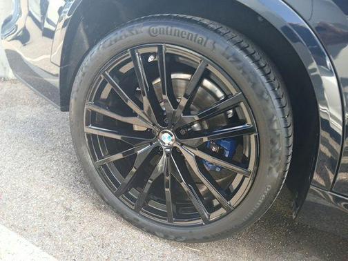 Carbon Black Metallic 2020 BMW X5 M50i
