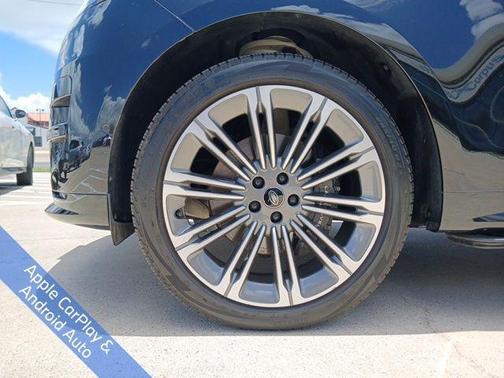 2024 Land Rover Range Rover Sport SE