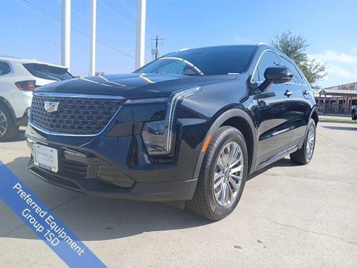 2025 Cadillac XT4 Premium Luxury