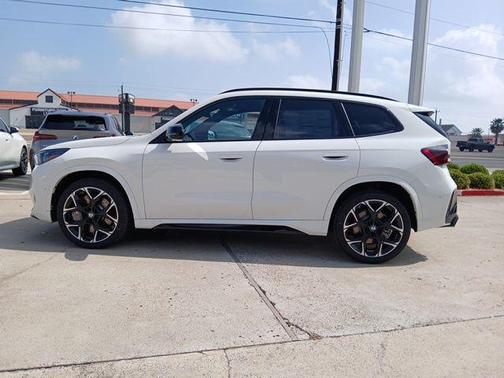 2025 BMW X1 M35i