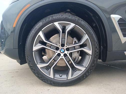 Dravit Grey Metallic 2026 BMW X5 sDrive40i
