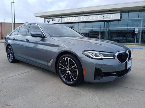 2021 BMW 530 530i