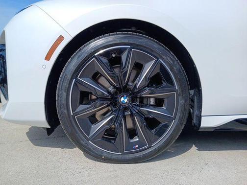 White Metallic 2026 BMW 740 740i