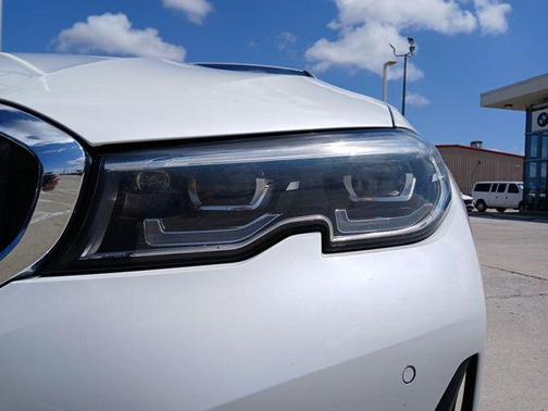 2021 BMW 330e Base