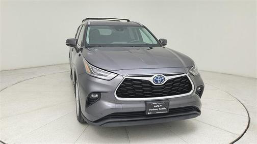 2022 Toyota Highlander Hybrid Limited