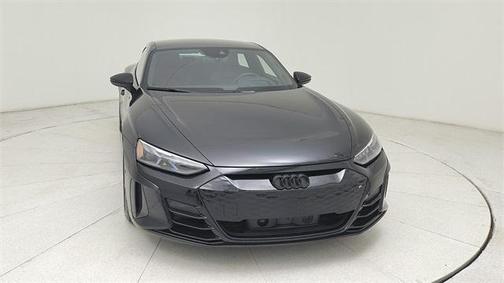 2024 Audi RS e-tron GT quattro