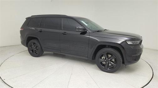 2022 Jeep Grand Cherokee L Altitude