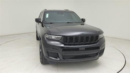 2022 Jeep Grand Cherokee L Altitude