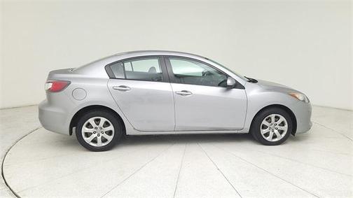2013 Mazda Mazda3 i Sport