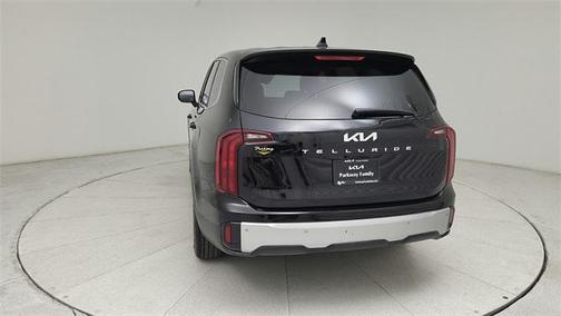 2024 Kia Telluride LX