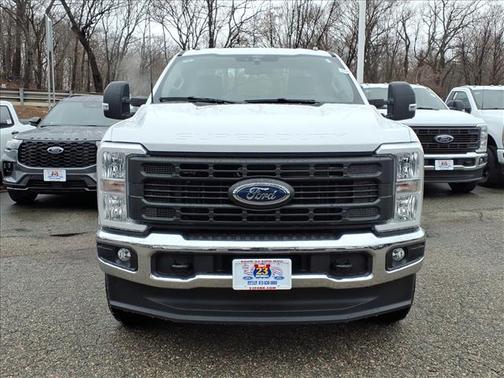 Oxford White 2026 Ford F-350 XL