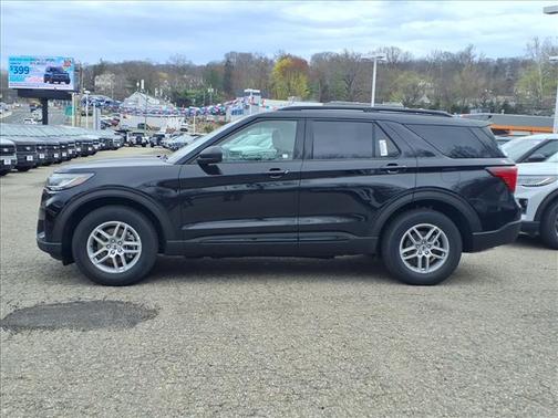 Agate Black Metallic 2026 Ford Explorer Active