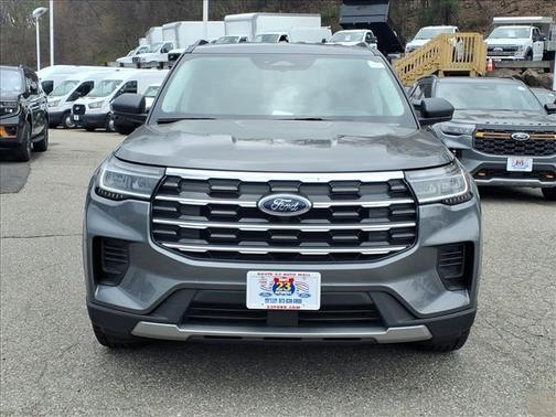 Carbonized Gray Metallic 2026 Ford Explorer Active