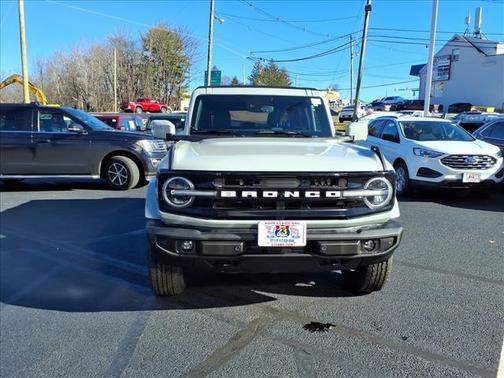 2021 Ford Bronco Outer Banks
