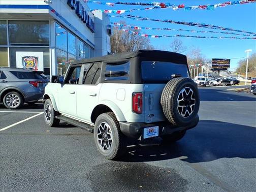 2021 Ford Bronco Outer Banks