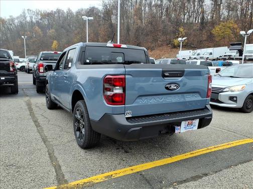 2025 Ford Maverick Lariat