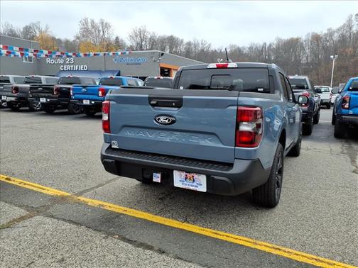 2025 Ford Maverick Lariat