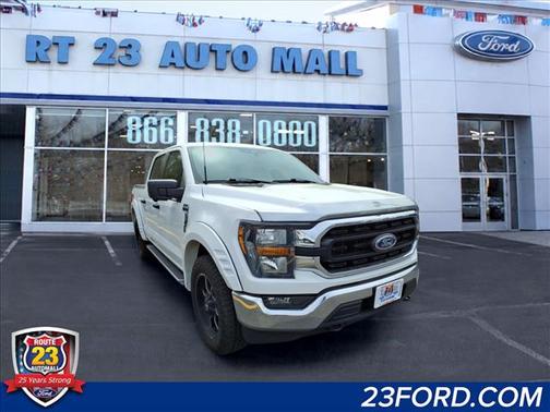 Oxford White 2023 Ford F-150 XLT