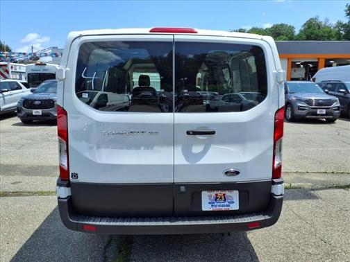 2025 Ford Transit-150 XL