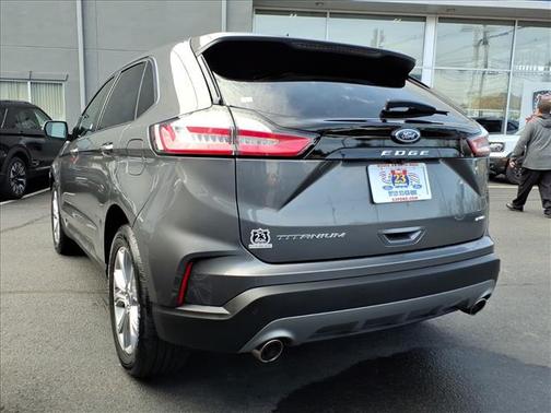 Carbonized Gray Metallic 2022 Ford Edge Titanium